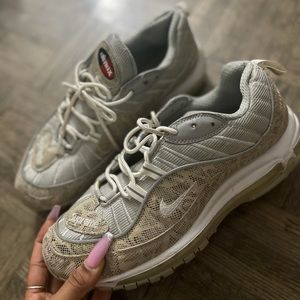 NIKE AIR MAX 98 SUPREME SNAKESKIN